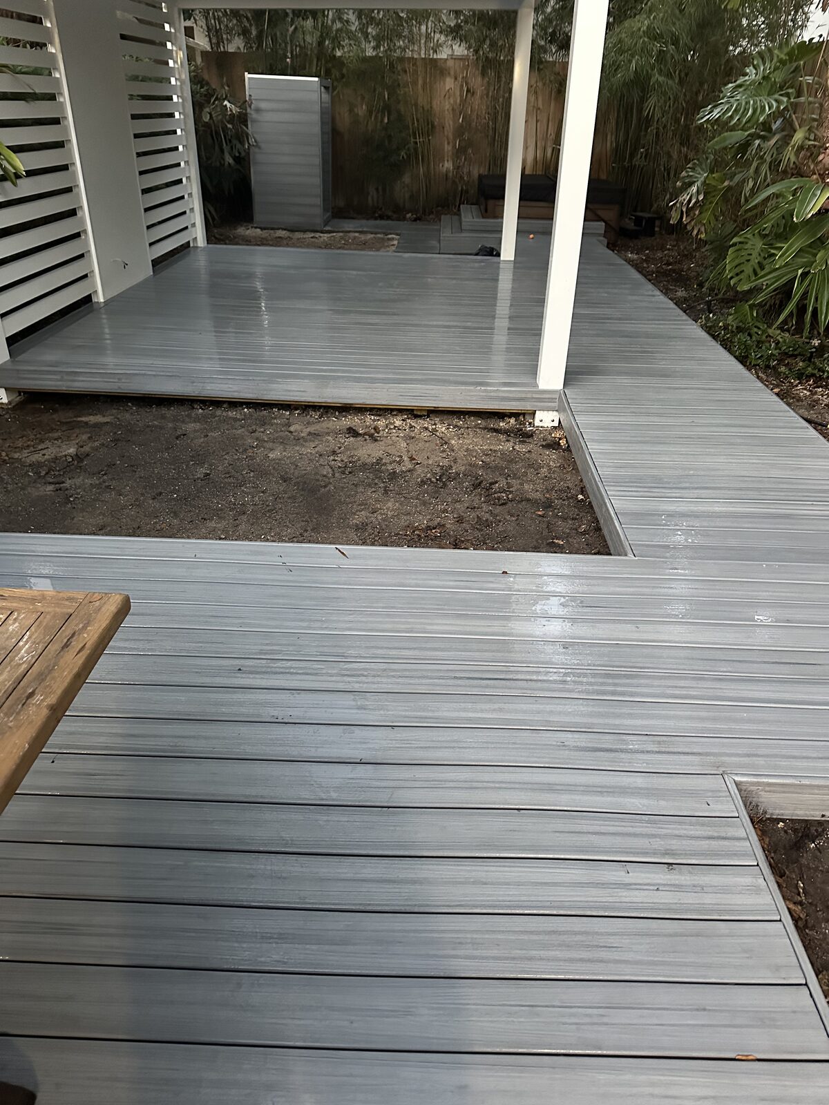 Exterior walkway
